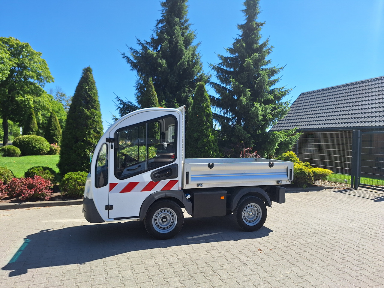 Goupil G5 - Tipper: picture 2 Goupil G5 - Tipper: picture 2