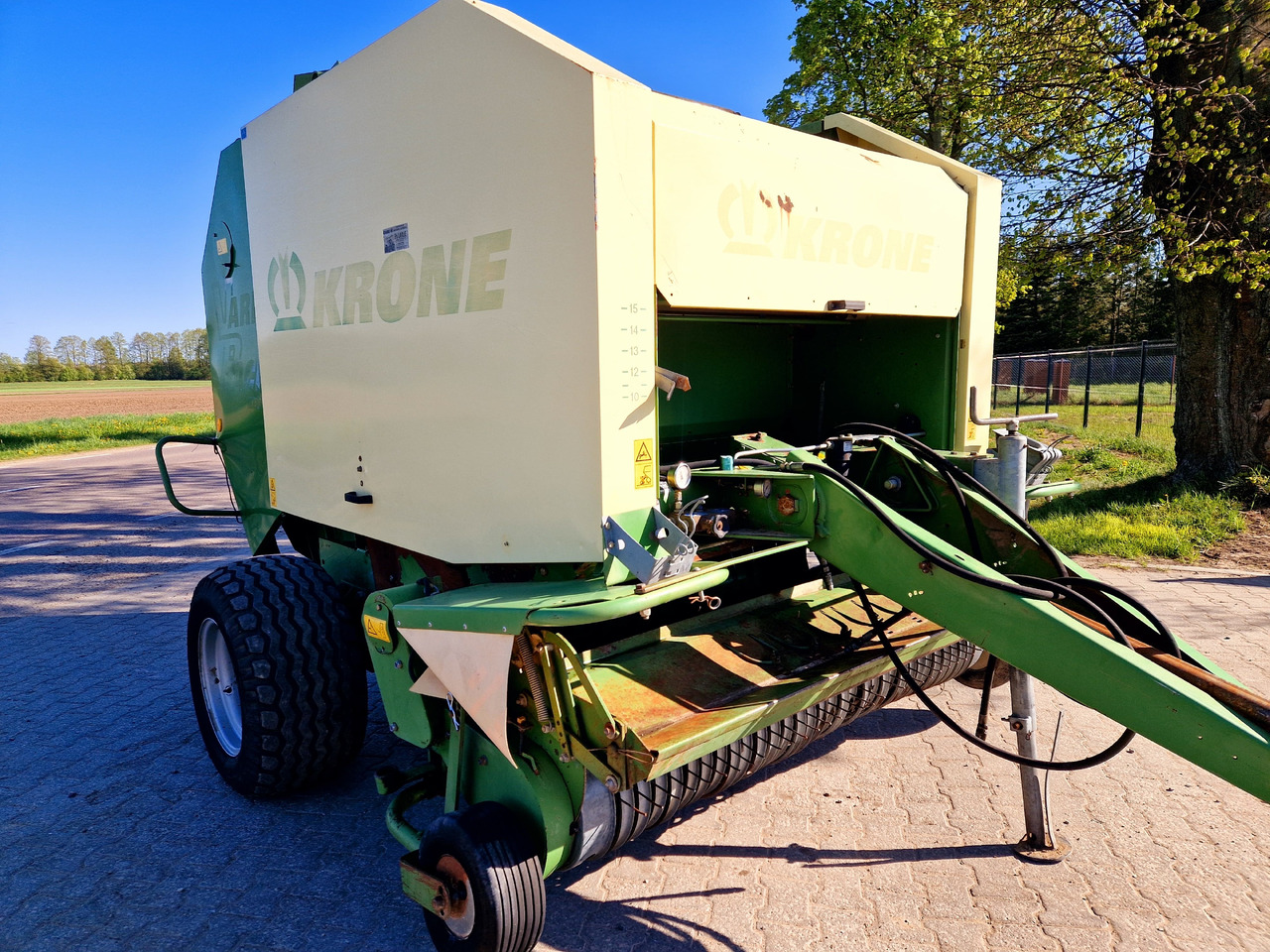 KRONE Vario Pack 1500 - Round baler: picture 1 KRONE Vario Pack 1500 - Round baler: picture 1