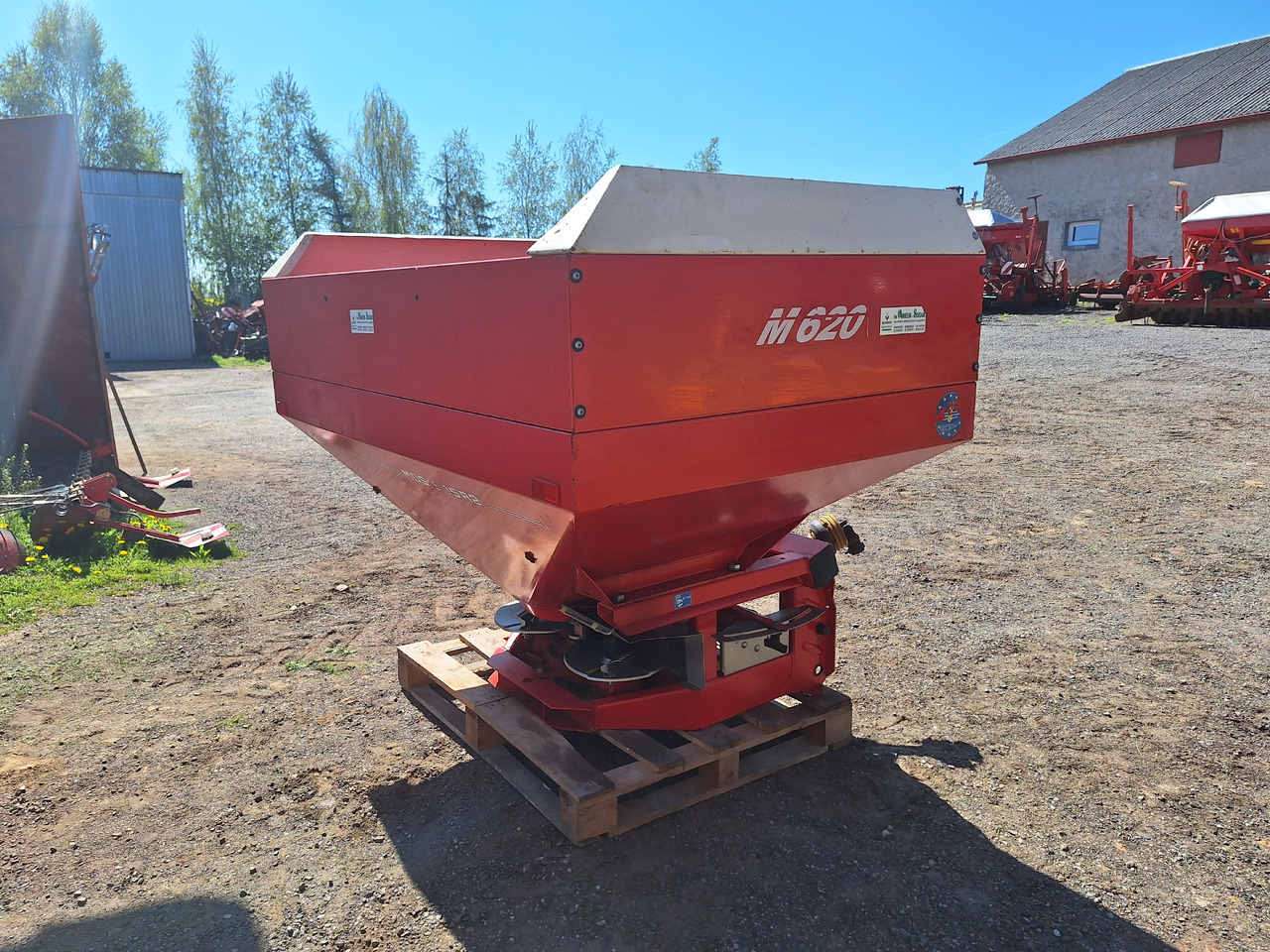 KUHN MDS935 - Slurry injector: picture 2 KUHN MDS935 - Slurry injector: picture 2