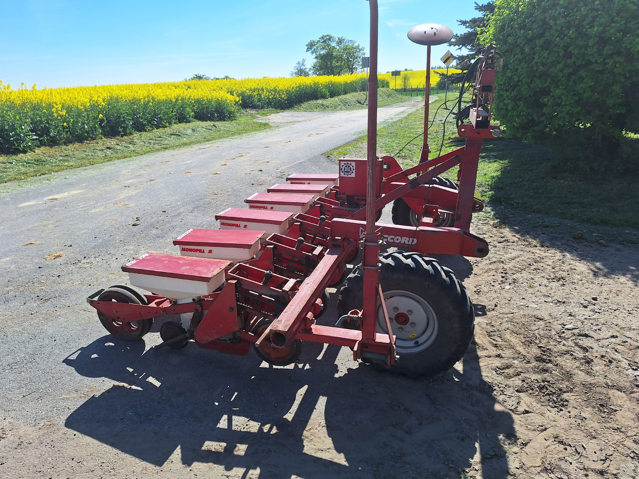 KVERNELAND MONOPIL S - Combine seed drill: picture 2 KVERNELAND MONOPIL S - Combine seed drill: picture 2