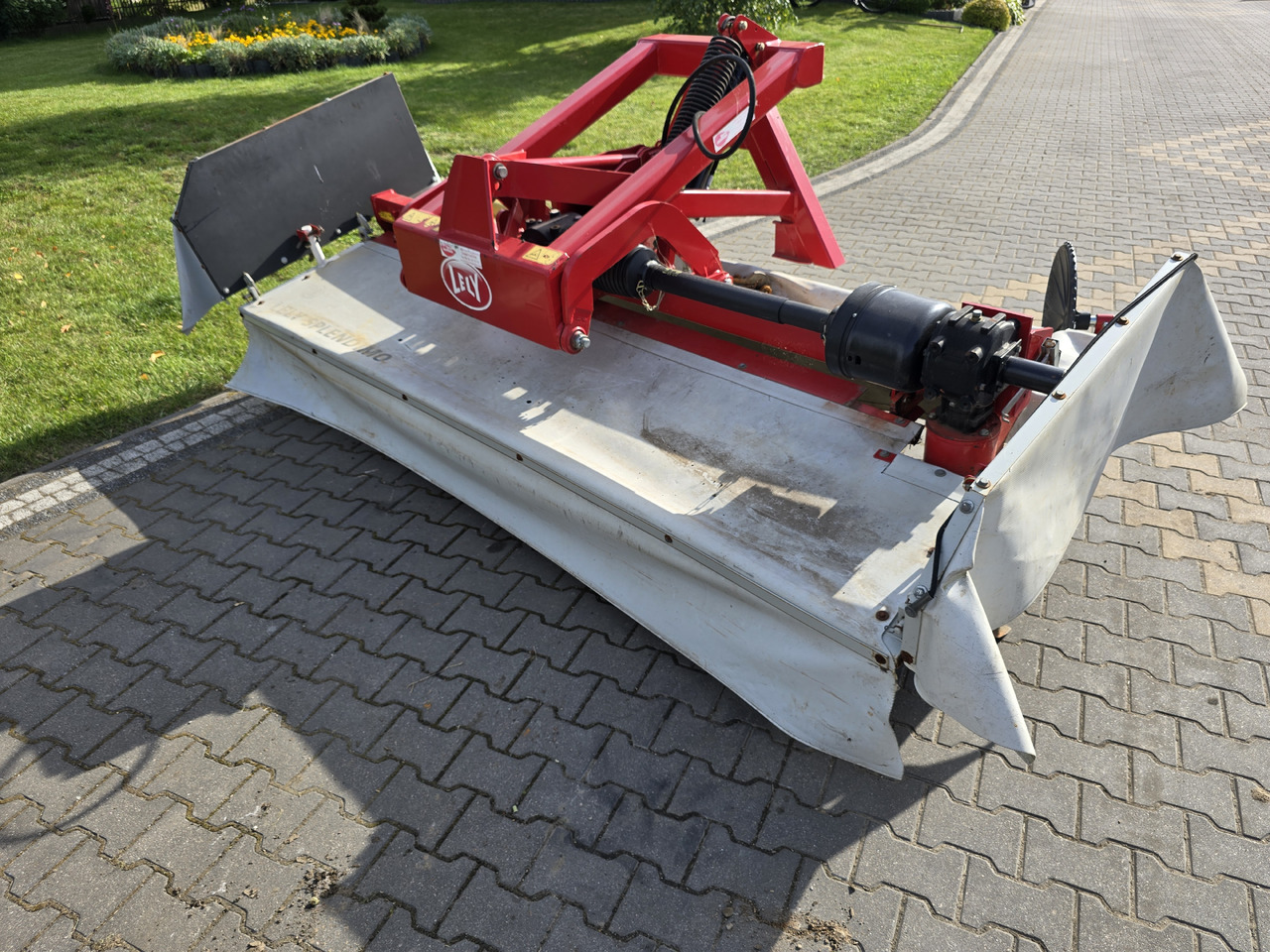 LELY Splendimo 320 F - Mower: picture 1 LELY Splendimo 320 F - Mower: picture 1