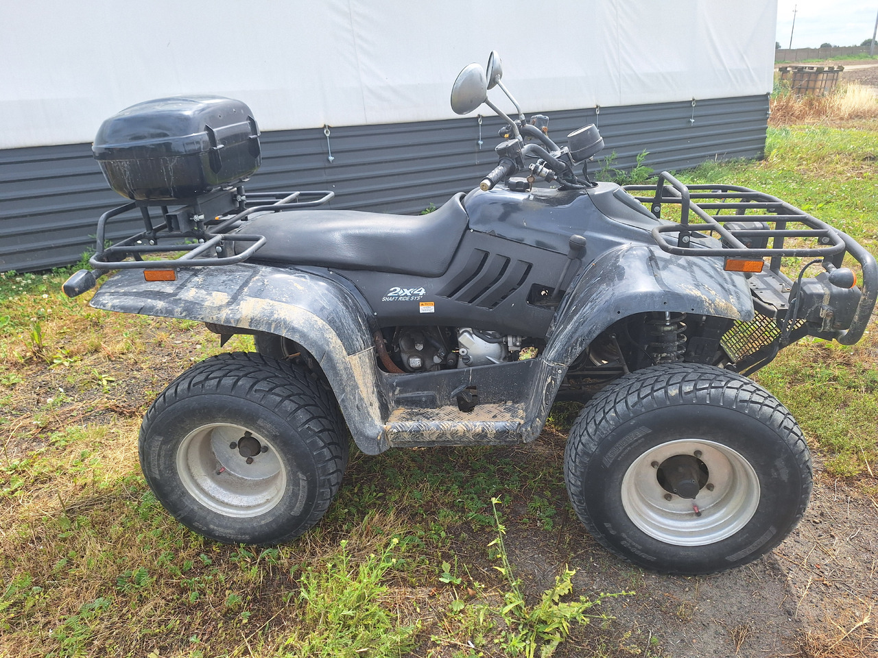 Car Linhai: picture 1