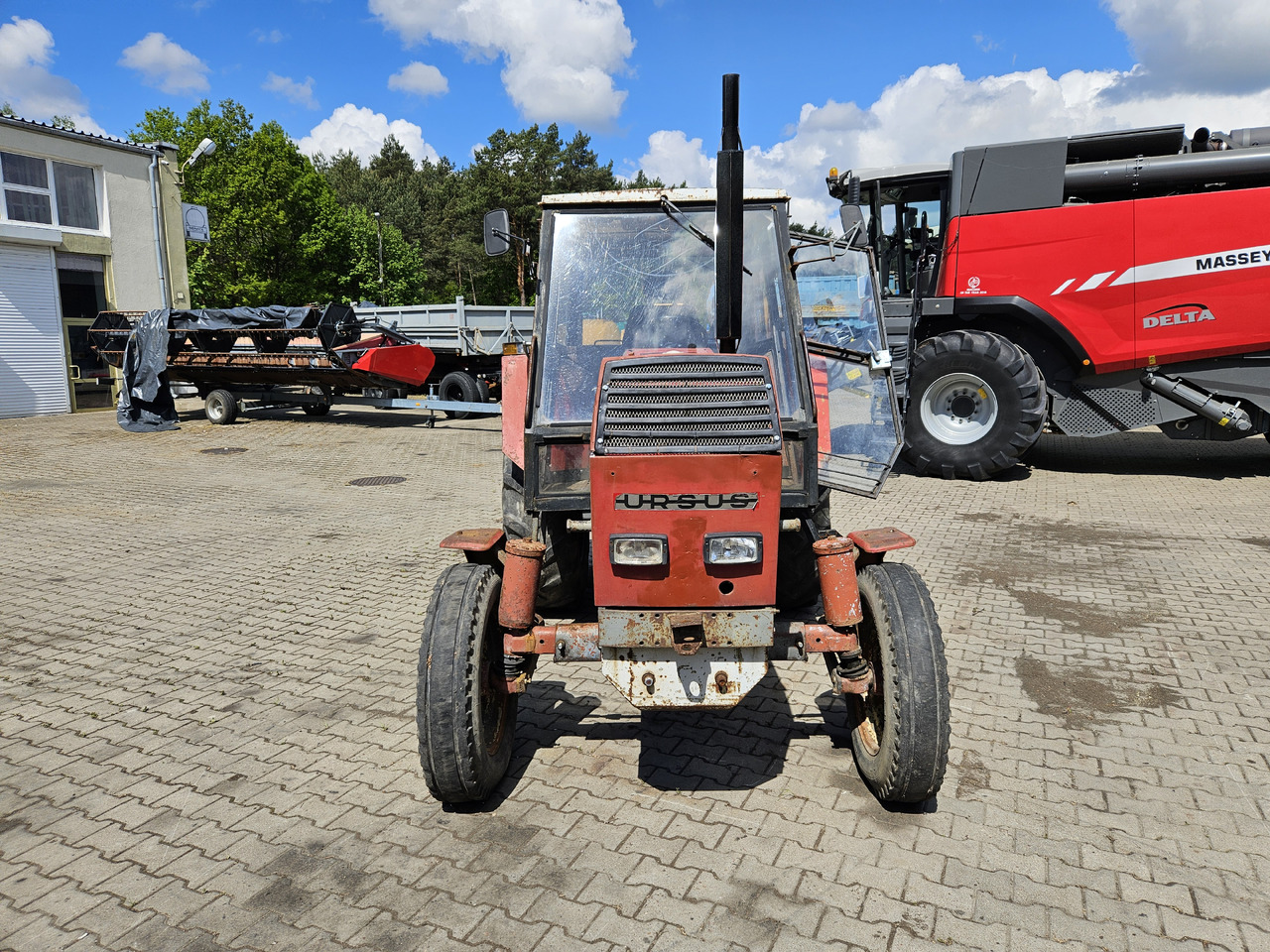 Ursus C-385 - Farm tractor: picture 4 Ursus C-385 - Farm tractor: picture 4