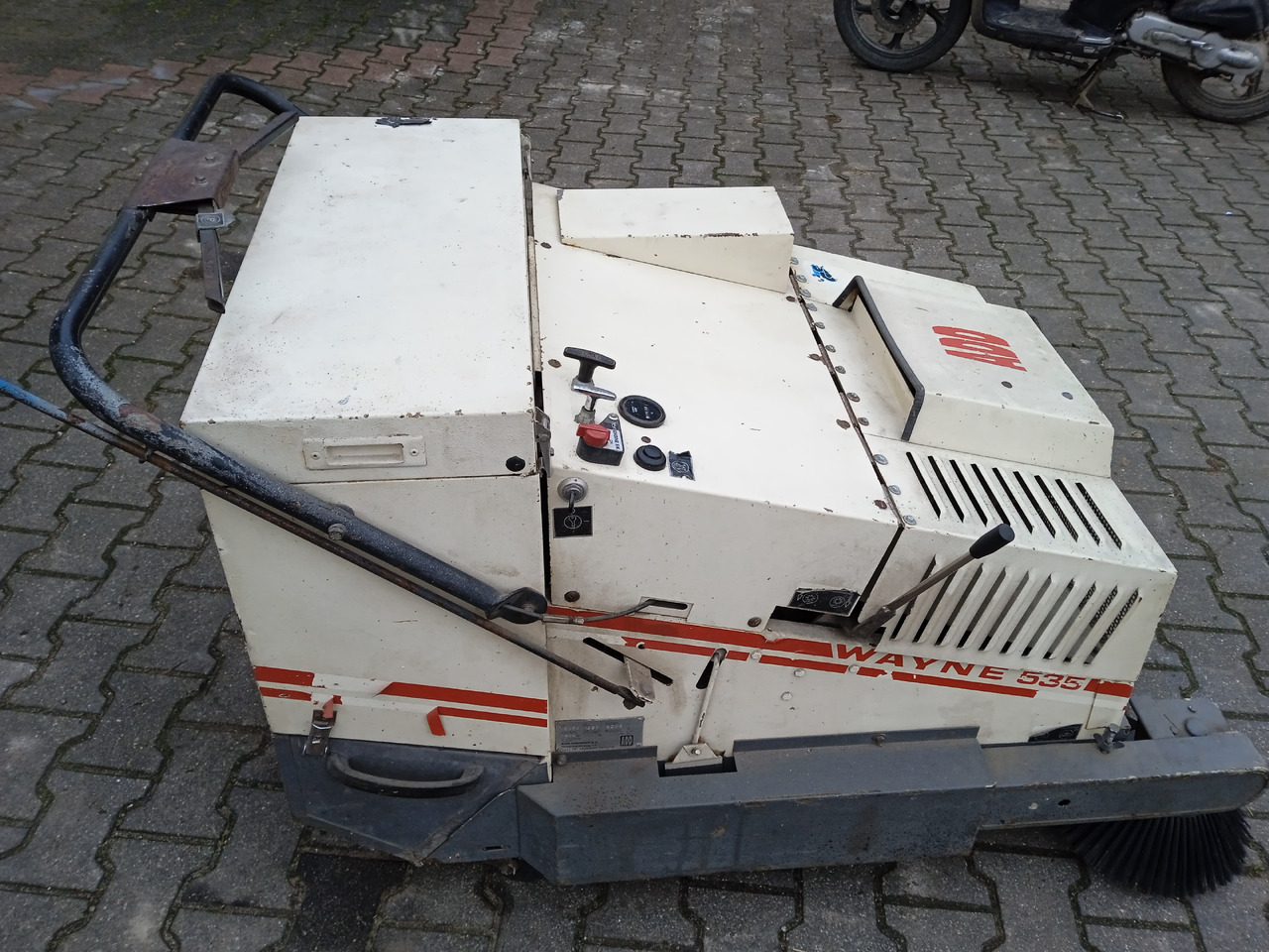 WAYNE 535G - Industrial sweeper: picture 4 WAYNE 535G - Industrial sweeper: picture 4