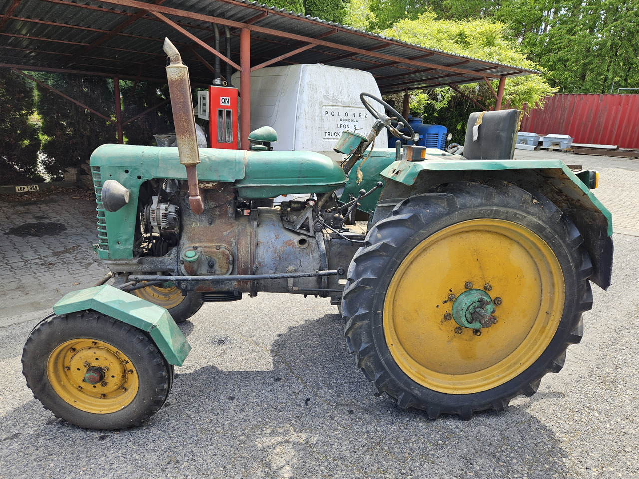 Zetor 25 - Farm tractor: picture 1 Zetor 25 - Farm tractor: picture 1