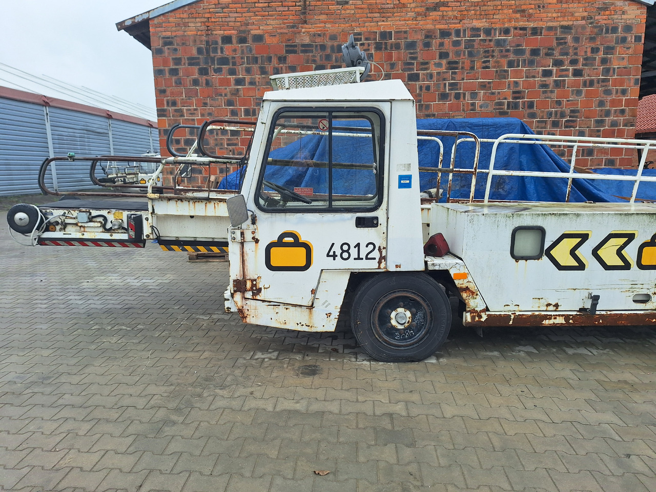 Inna MEF9 - Belt loader: picture 4 Inna MEF9 - Belt loader: picture 4