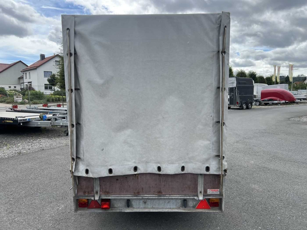 ANSSEMS Kastenanhänger mit Plane Kastenanhänger gebremst - Car trailer: picture 4 ANSSEMS Kastenanhänger mit Plane Kastenanhänger gebremst - Car trailer: picture 4