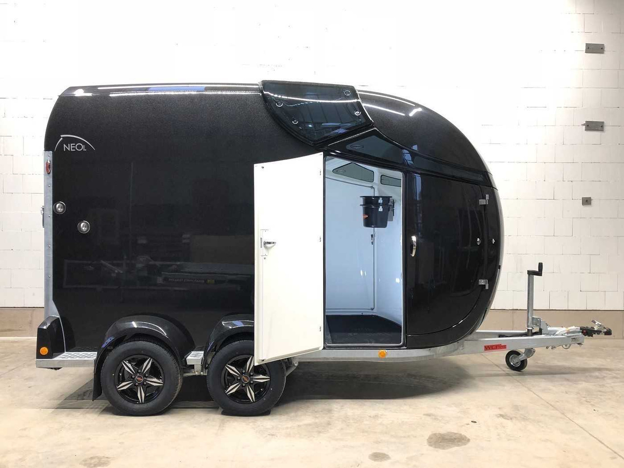 BOECKMANN Neo L SKA WCF Pferdeanhänger - Horse trailer: picture 2 BOECKMANN Neo L SKA WCF Pferdeanhänger - Horse trailer: picture 2