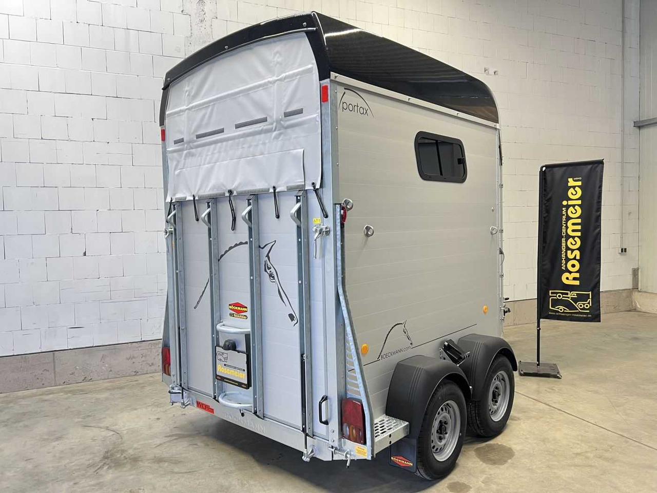 BOECKMANN Portax E Plus 3,0 t. Sonderhöh Pferdeanhänger - Horse trailer: picture 4 BOECKMANN Portax E Plus 3,0 t. Sonderhöh Pferdeanhänger - Horse trailer: picture 4