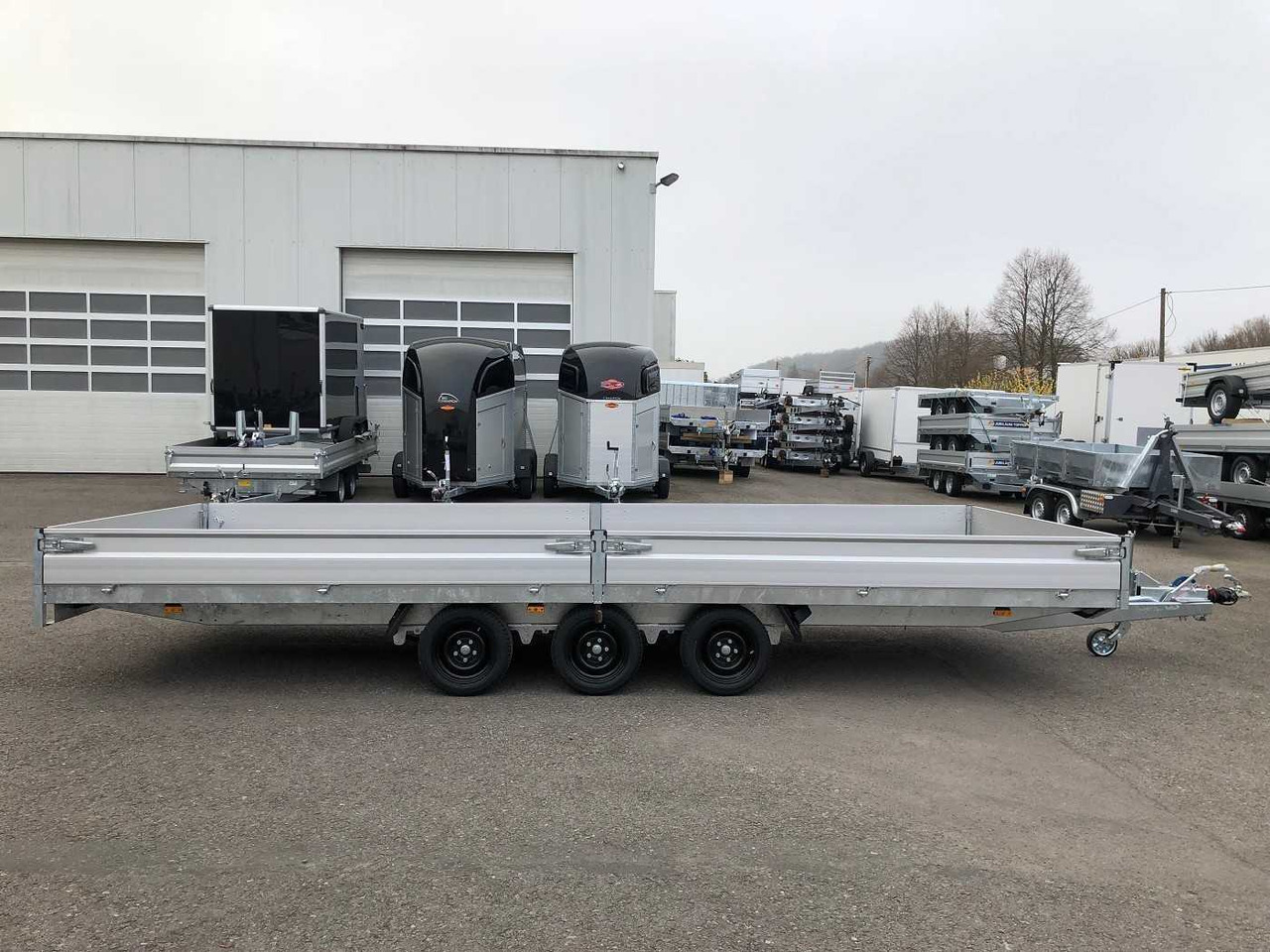 HAPERT Azure H-3 Hochlader - Dropside/ Flatbed trailer: picture 3 HAPERT Azure H-3 Hochlader - Dropside/ Flatbed trailer: picture 3