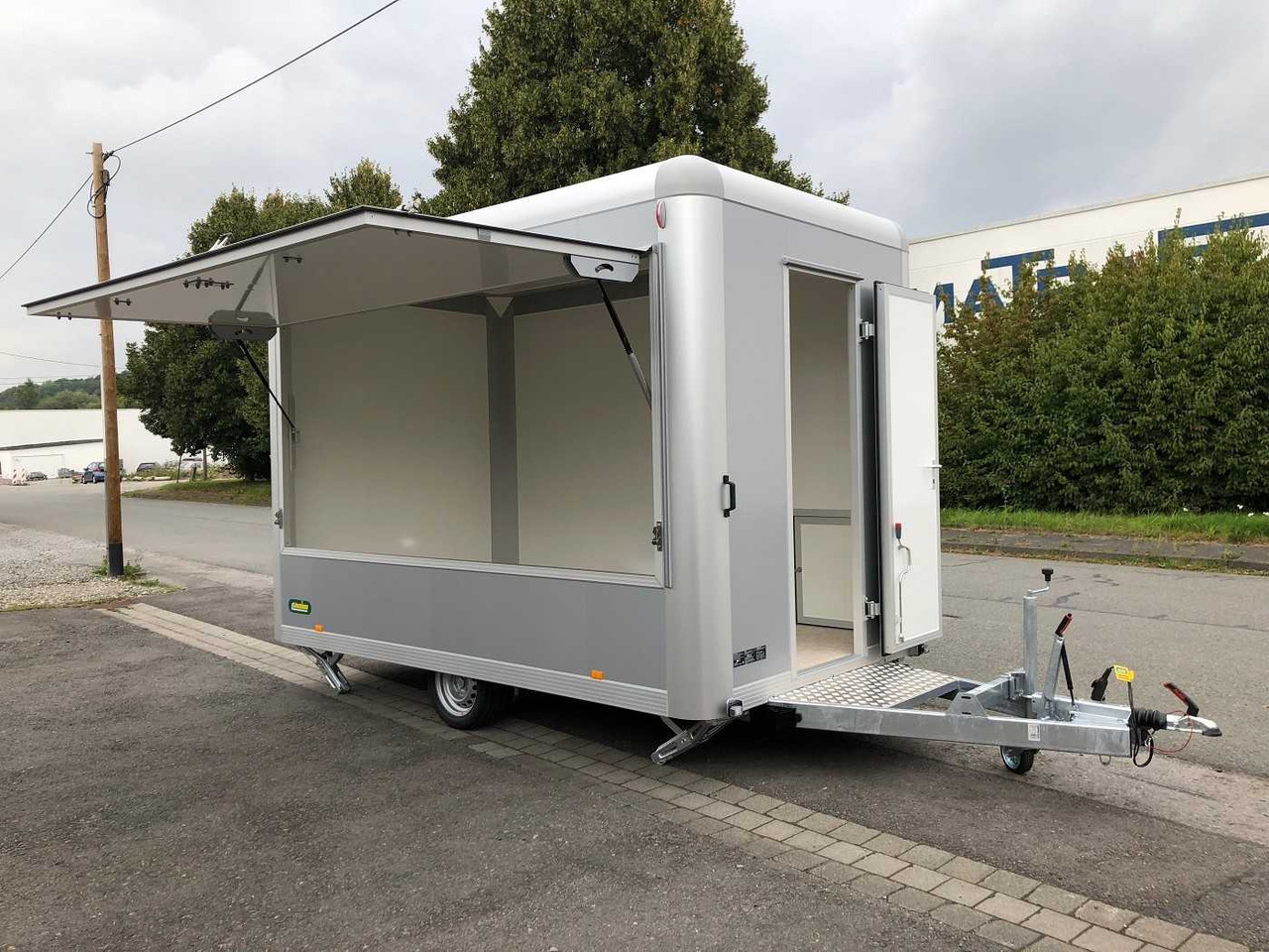 UNSINN VM 1836-13-2040 runde Ecken Verkaufsanhänger - Vending trailer: picture 2 UNSINN VM 1836-13-2040 runde Ecken Verkaufsanhänger - Vending trailer: picture 2