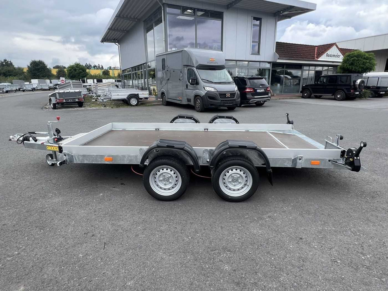 VEZEKO Husky FB 35.35 Absenker - Motorcycle trailer: picture 4 VEZEKO Husky FB 35.35 Absenker - Motorcycle trailer: picture 4