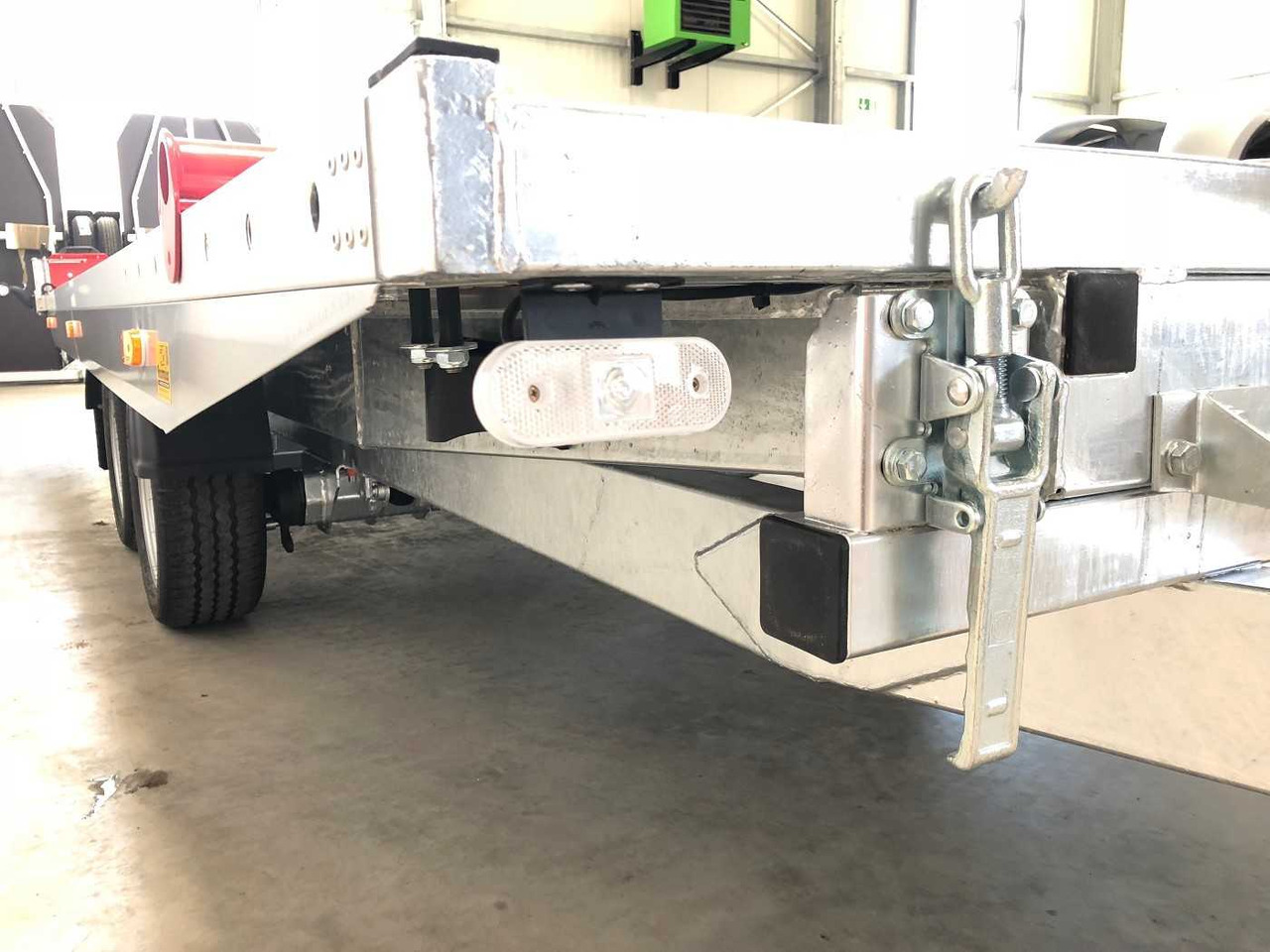 New Autotransporter trailer VEZEKO Imola 35.47 Autotransporter: picture 24
