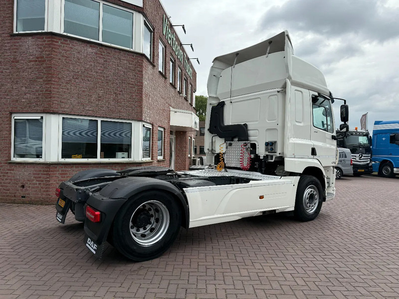 Tractor unit DAF CF 410 CF410 4X2 Spacecab - Distributie trekker - Mileuzone - Dealer onderhouden - apk 6-2026: picture 9