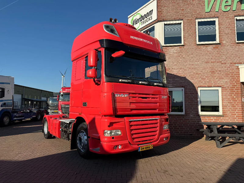 DAF XF 105.460 XF105-460 4X2 SUPERSPCECAB RETARDER - Tractor unit: picture 1 DAF XF 105.460 XF105-460 4X2 SUPERSPCECAB RETARDER - Tractor unit: picture 1