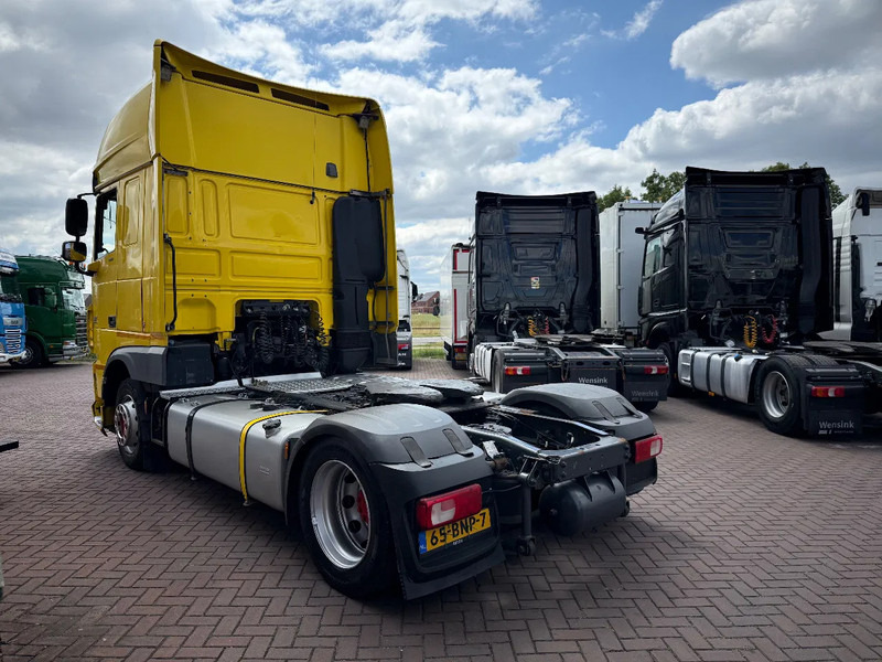 DAF XF 460 XF460 SSC Lowdeck / 2x tank / Night airco - Tractor unit: picture 3 DAF XF 460 XF460 SSC Lowdeck / 2x tank / Night airco - Tractor unit: picture 3