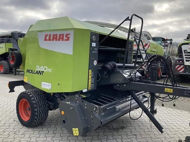 CLAAS ROLLANT 340 RC - Bale wrapper: picture 1 CLAAS ROLLANT 340 RC - Bale wrapper: picture 1