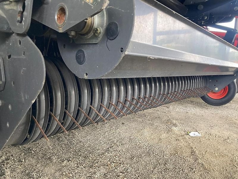 CLAAS Variant 485 RC PRO - Round baler: picture 3 CLAAS Variant 485 RC PRO - Round baler: picture 3