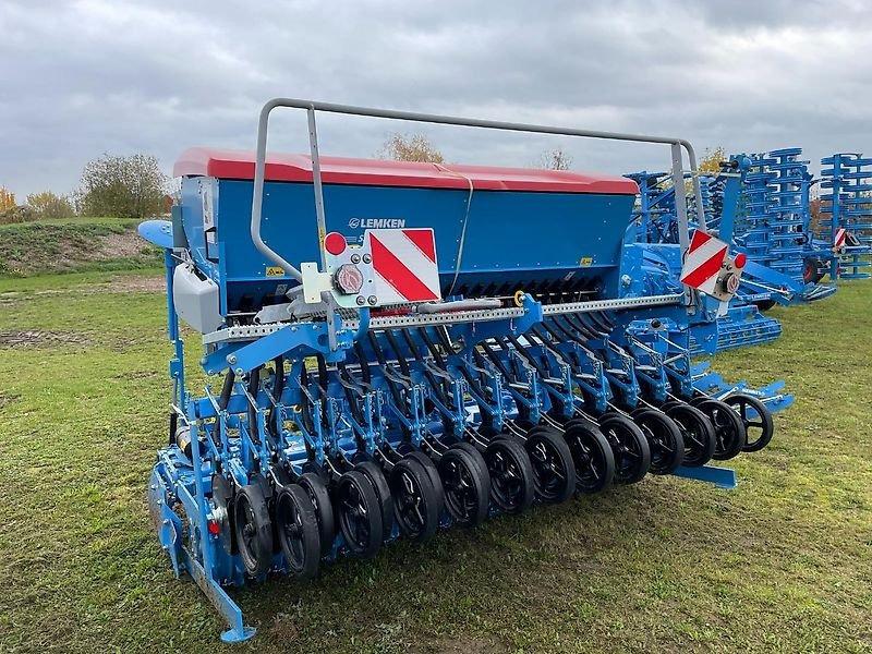 Lemken Zirkon 12/300 und Saphir 9/300-DS - Combine seed drill: picture 4 Lemken Zirkon 12/300 und Saphir 9/300-DS - Combine seed drill: picture 4