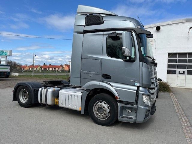 Mercedes-Benz Actros 4 MB 1943 SZM Gefahrgutvorbereitung - Tractor unit: picture 3 Mercedes-Benz Actros 4 MB 1943 SZM Gefahrgutvorbereitung - Tractor unit: picture 3