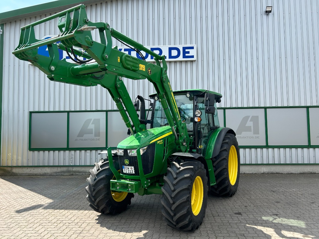 New Farm tractor John Deere 5100M **MIETRÜCKLÄUFER**: picture 1