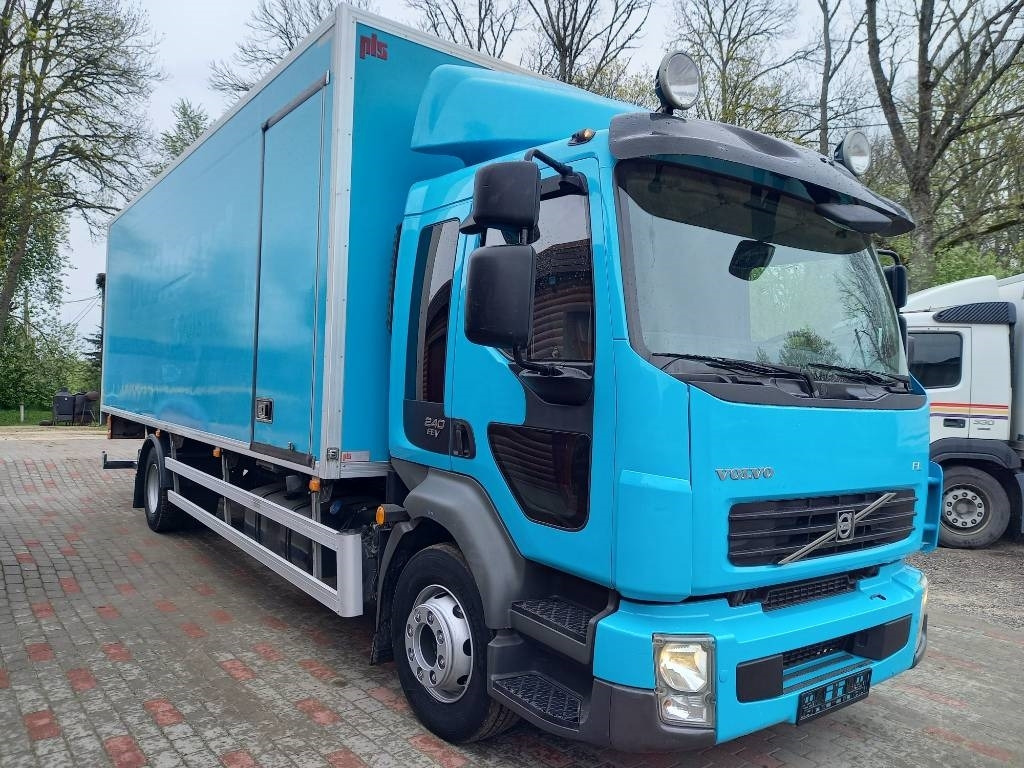 Volvo FL 240, 4x2, GW 16000 KG - Box truck: picture 3 Volvo FL 240, 4x2, GW 16000 KG - Box truck: picture 3
