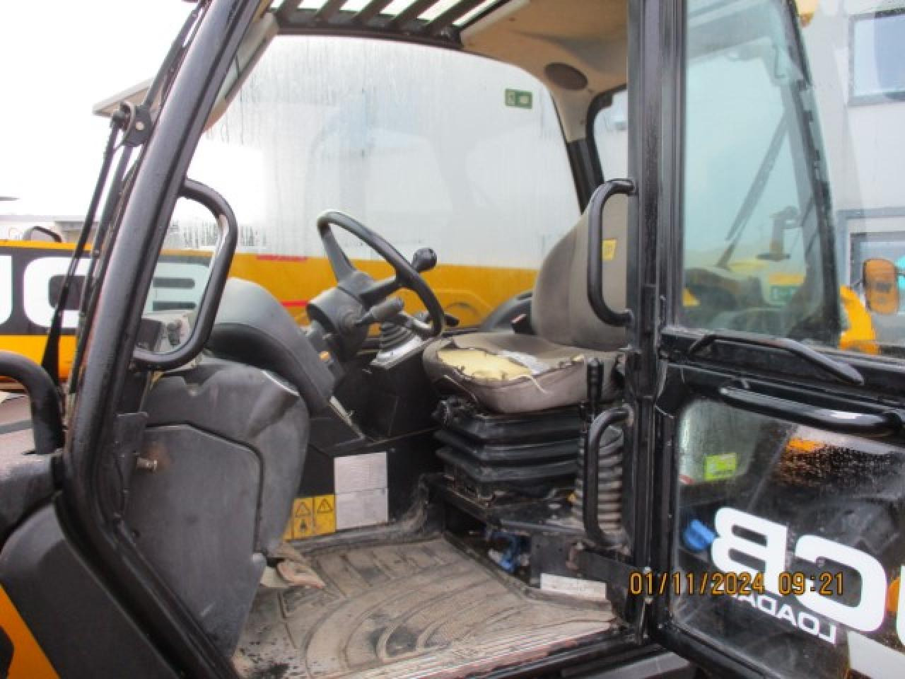 Telescopic handler JCB 531-70 Agri: picture 13