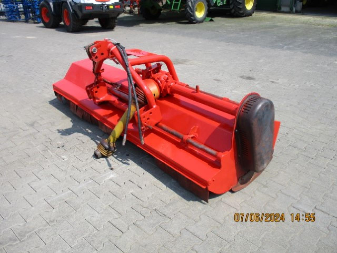 VL280 - Flail mower: picture 1 VL280 - Flail mower: picture 1