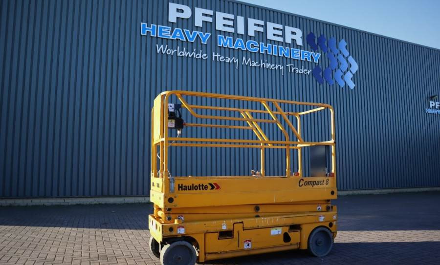 Scissor lift Haulotte Compact 8 Electric, 8.2m Working Height, 350kg Cap: picture 1