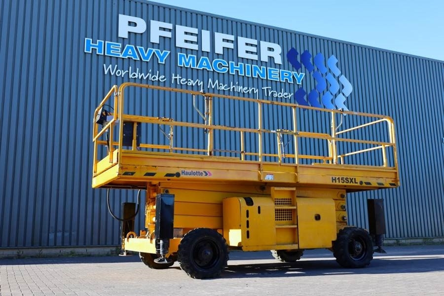 Haulotte H15SXL Diesel, 4x4 Drive, 15m Working Height, 500k - Scissor lift: picture 1 Haulotte H15SXL Diesel, 4x4 Drive, 15m Working Height, 500k - Scissor lift: picture 1
