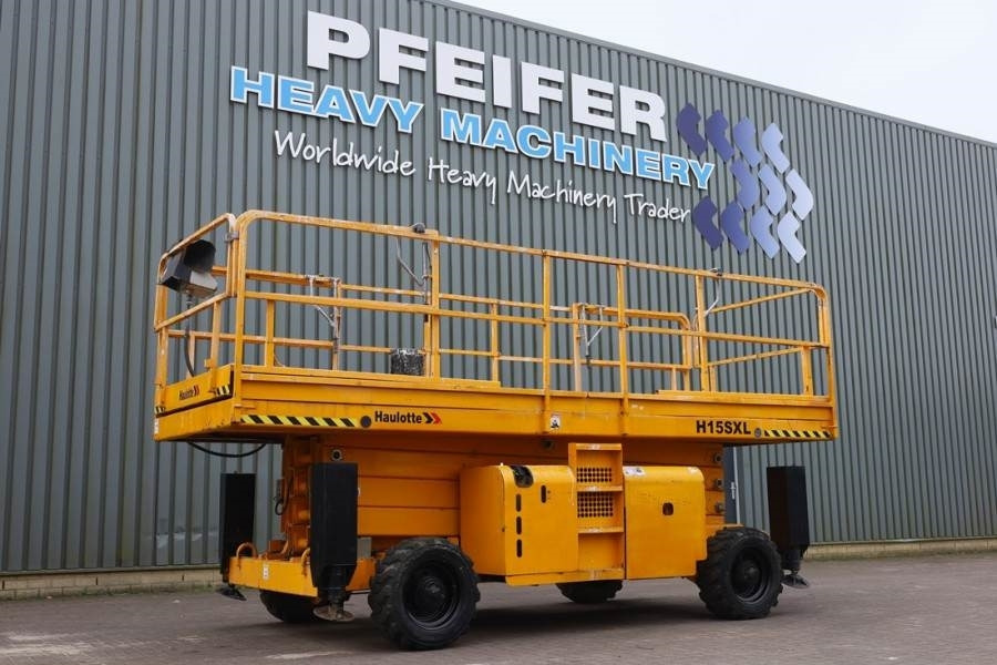 Haulotte H15SXL Diesel, 4x4 Drive, 15m Working Height, 500k - Scissor lift: picture 1 Haulotte H15SXL Diesel, 4x4 Drive, 15m Working Height, 500k - Scissor lift: picture 1