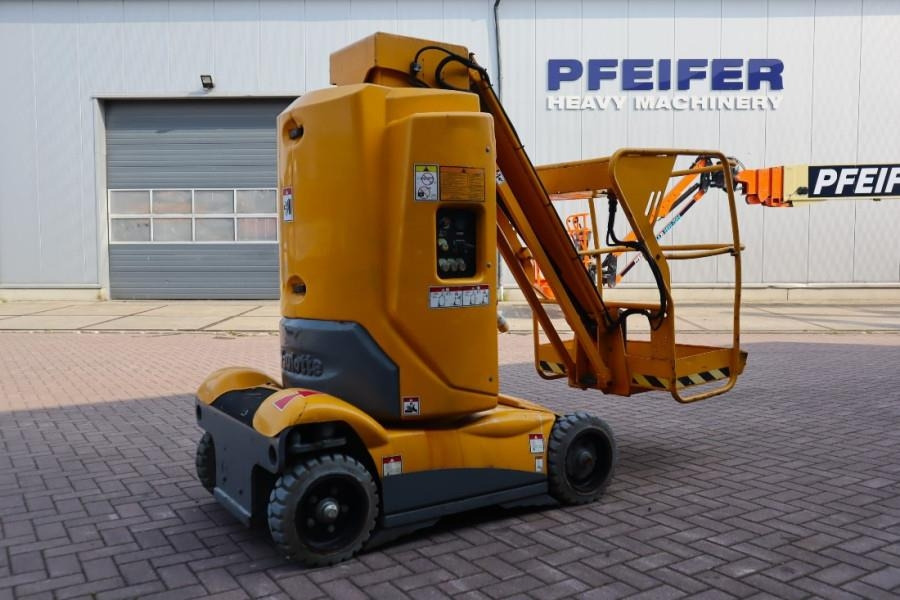 Haulotte STAR 10 As-Is, Electric, 10m Working Height, 3m Re - Articulated boom: picture 2 Haulotte STAR 10 As-Is, Electric, 10m Working Height, 3m Re - Articulated boom: picture 2