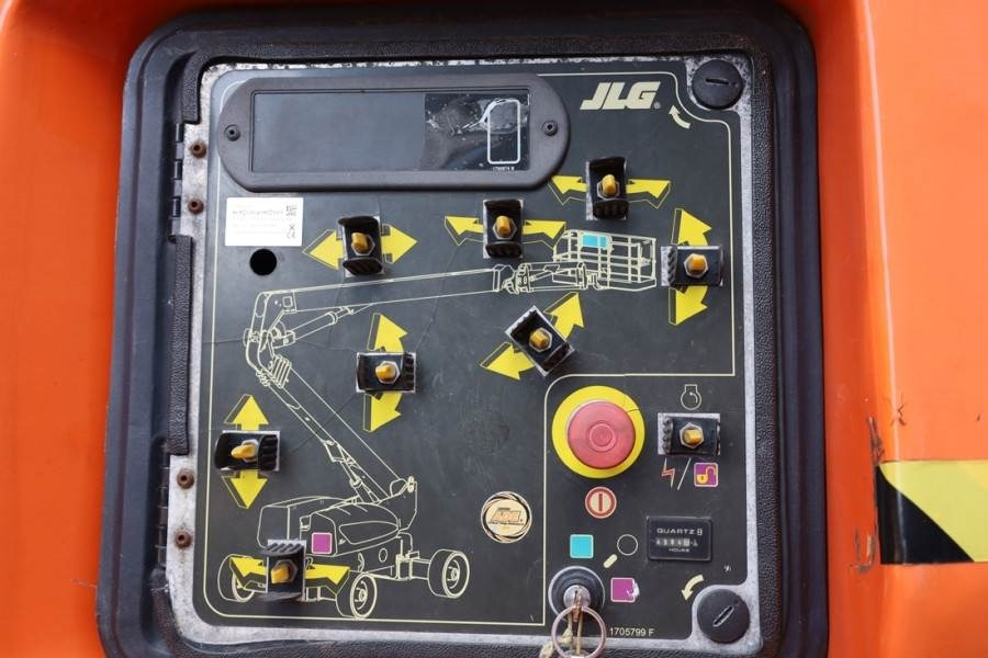 JLG 1250AJP Diesel, 4x4x4 Drive, 40.1m Working Height, - Articulated boom: picture 4 JLG 1250AJP Diesel, 4x4x4 Drive, 40.1m Working Height, - Articulated boom: picture 4