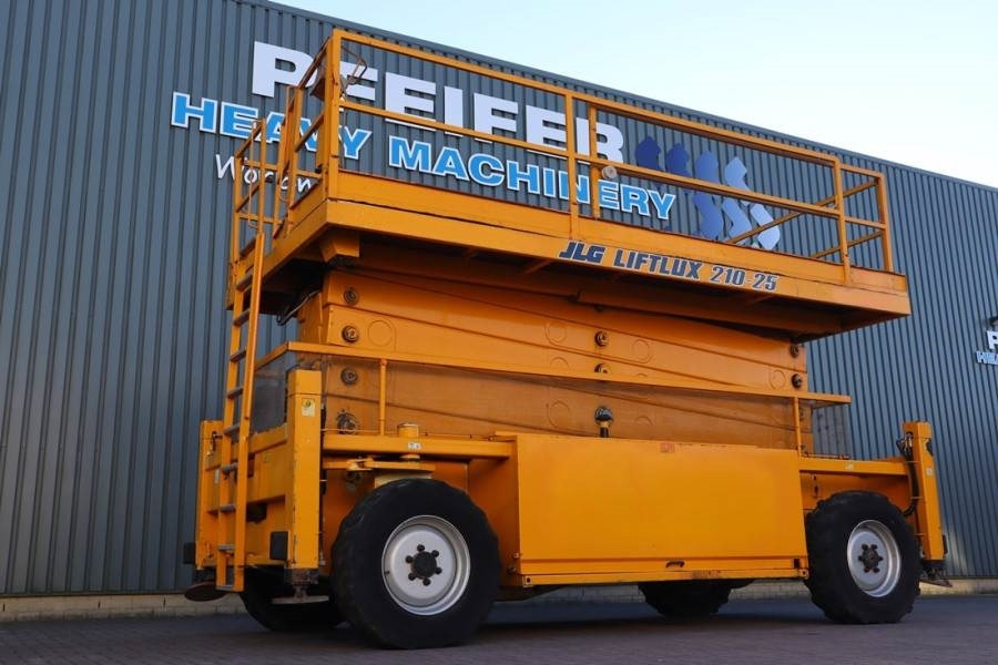 JLG 210-25 Diesel, 4x4 Drive, 23m Working Height, 1000 - Scissor lift: picture 1 JLG 210-25 Diesel, 4x4 Drive, 23m Working Height, 1000 - Scissor lift: picture 1
