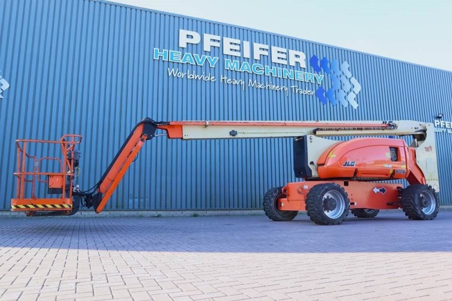 JLG 800AJ Diesel, 4x4 Drive, 26.5m Working Height, 15. - Articulated boom: picture 1 JLG 800AJ Diesel, 4x4 Drive, 26.5m Working Height, 15. - Articulated boom: picture 1