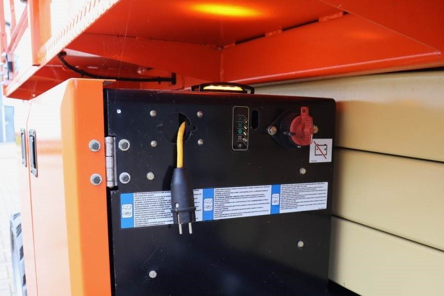 JLG ERT2669 Unused, Electric, 10m Working Height, 680k - Scissor lift: picture 5 JLG ERT2669 Unused, Electric, 10m Working Height, 680k - Scissor lift: picture 5