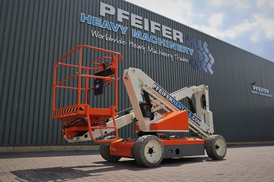 Snorkel A38E Valid Inspection, *Guarantee! Electric, 13.5m - Articulated boom: picture 1 Snorkel A38E Valid Inspection, *Guarantee! Electric, 13.5m - Articulated boom: picture 1