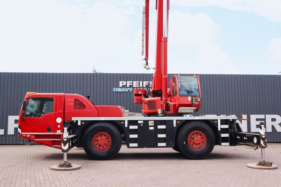 All terrain crane Terex AC40/2L Diesel, 4x4 Drive And 4-Wheel Steering, 40: picture 13 All terrain crane Terex AC40/2L Diesel, 4x4 Drive And 4-Wheel Steering, 40: picture 13