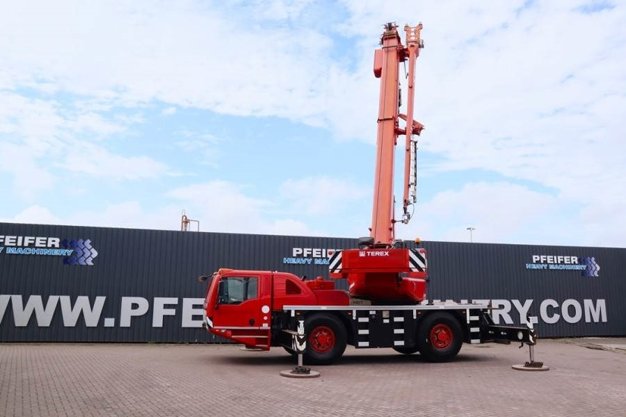 All terrain crane Terex AC40/2L Diesel, 4x4 Drive And 4-Wheel Steering, 40: picture 14 All terrain crane Terex AC40/2L Diesel, 4x4 Drive And 4-Wheel Steering, 40: picture 14