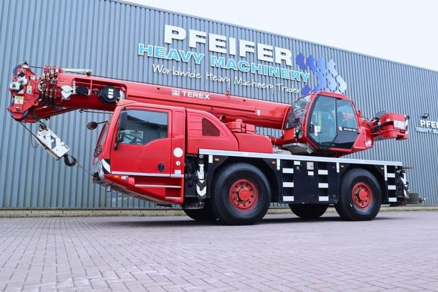 Terex AC40/2L Diesel, 4x4 Drive And 4-Wheel Steering, 40 - All terrain crane: picture 1 Terex AC40/2L Diesel, 4x4 Drive And 4-Wheel Steering, 40 - All terrain crane: picture 1