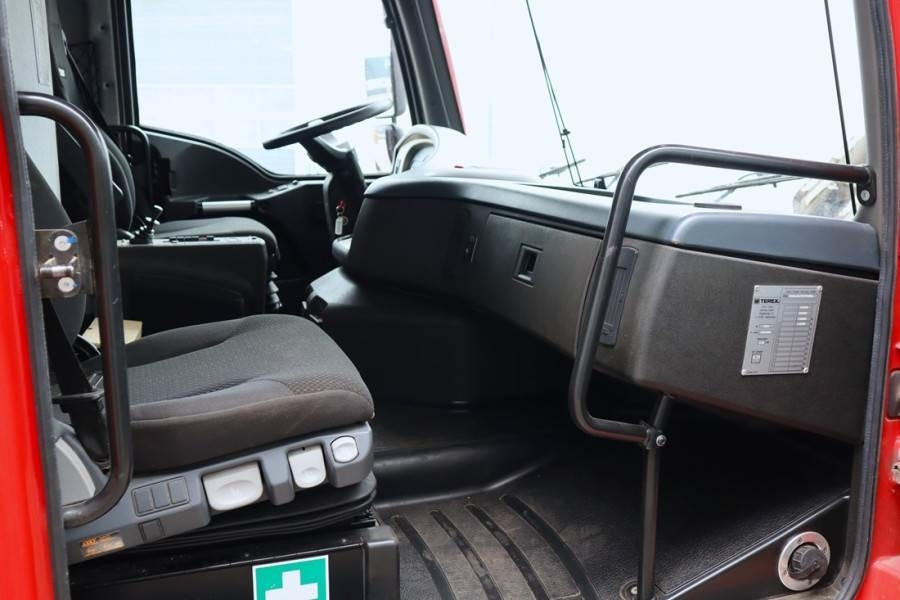 All terrain crane Terex AC40/2L Diesel, 4x4 Drive And 4-Wheel Steering, 40: picture 22 All terrain crane Terex AC40/2L Diesel, 4x4 Drive And 4-Wheel Steering, 40: picture 22