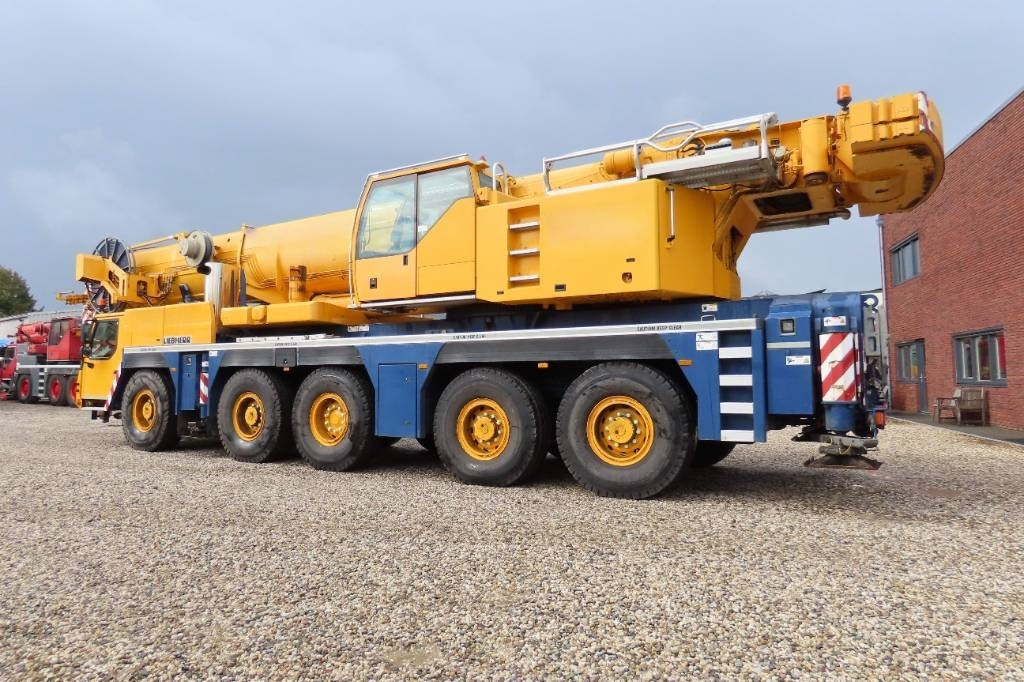 Liebherr LTM 1200-5.1  - All terrain crane: picture 4 Liebherr LTM 1200-5.1  - All terrain crane: picture 4