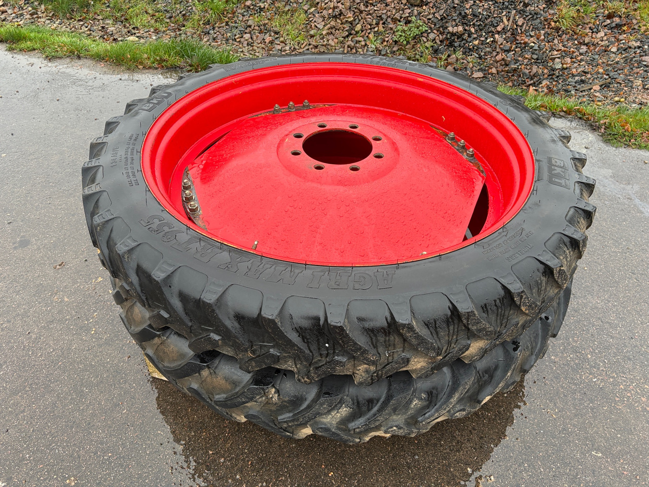 BKT Agrimax RT 955 - Tire for Agricultural machinery: picture 1 BKT Agrimax RT 955 - Tire for Agricultural machinery: picture 1