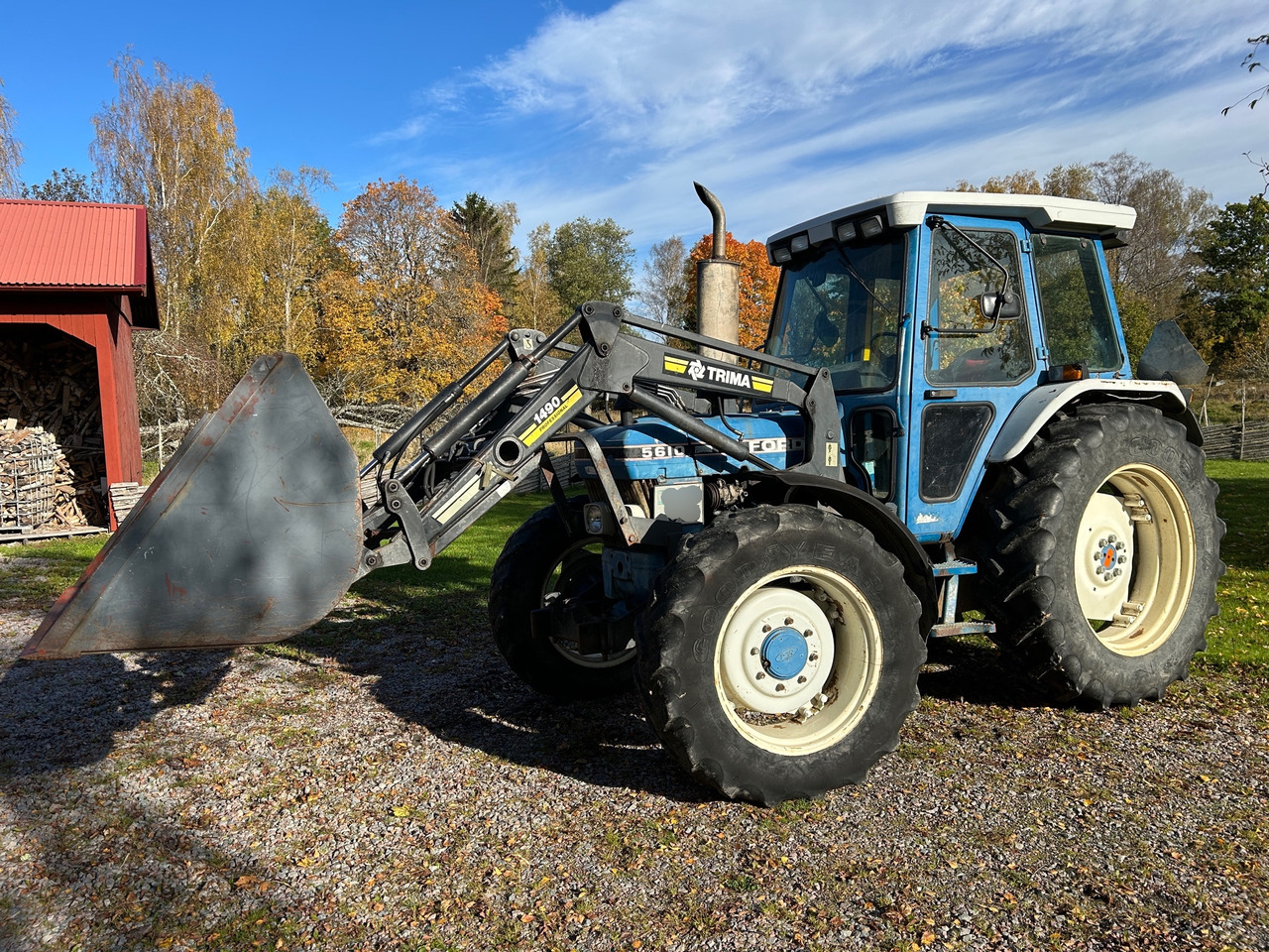 Ford 5610 - Farm tractor: picture 1 Ford 5610 - Farm tractor: picture 1