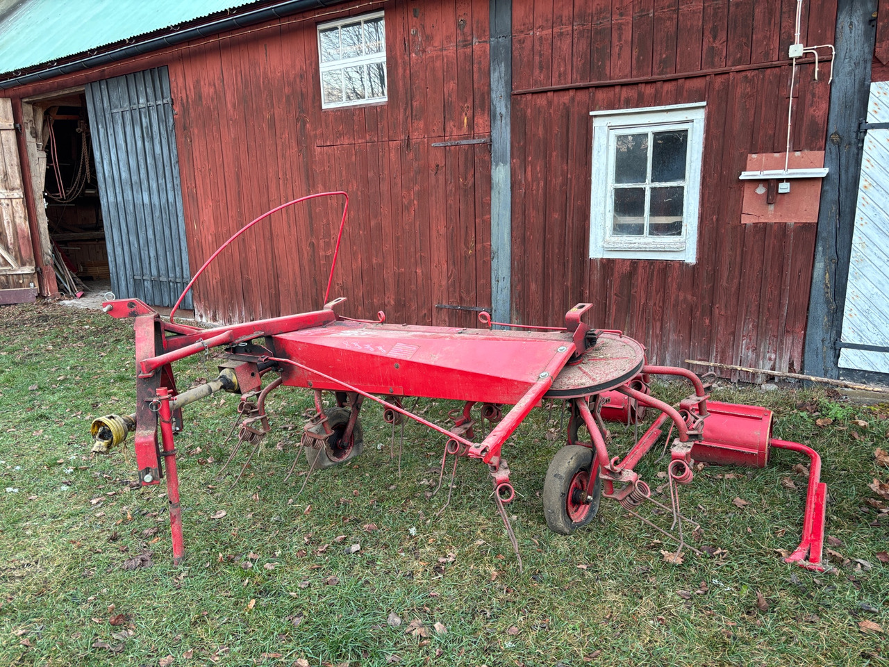 JF CR 320 - Tedder/ Rake: picture 1 JF CR 320 - Tedder/ Rake: picture 1