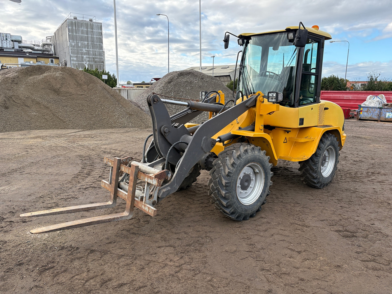 Volvo L30B-Z - Wheel loader: picture 1 Volvo L30B-Z - Wheel loader: picture 1