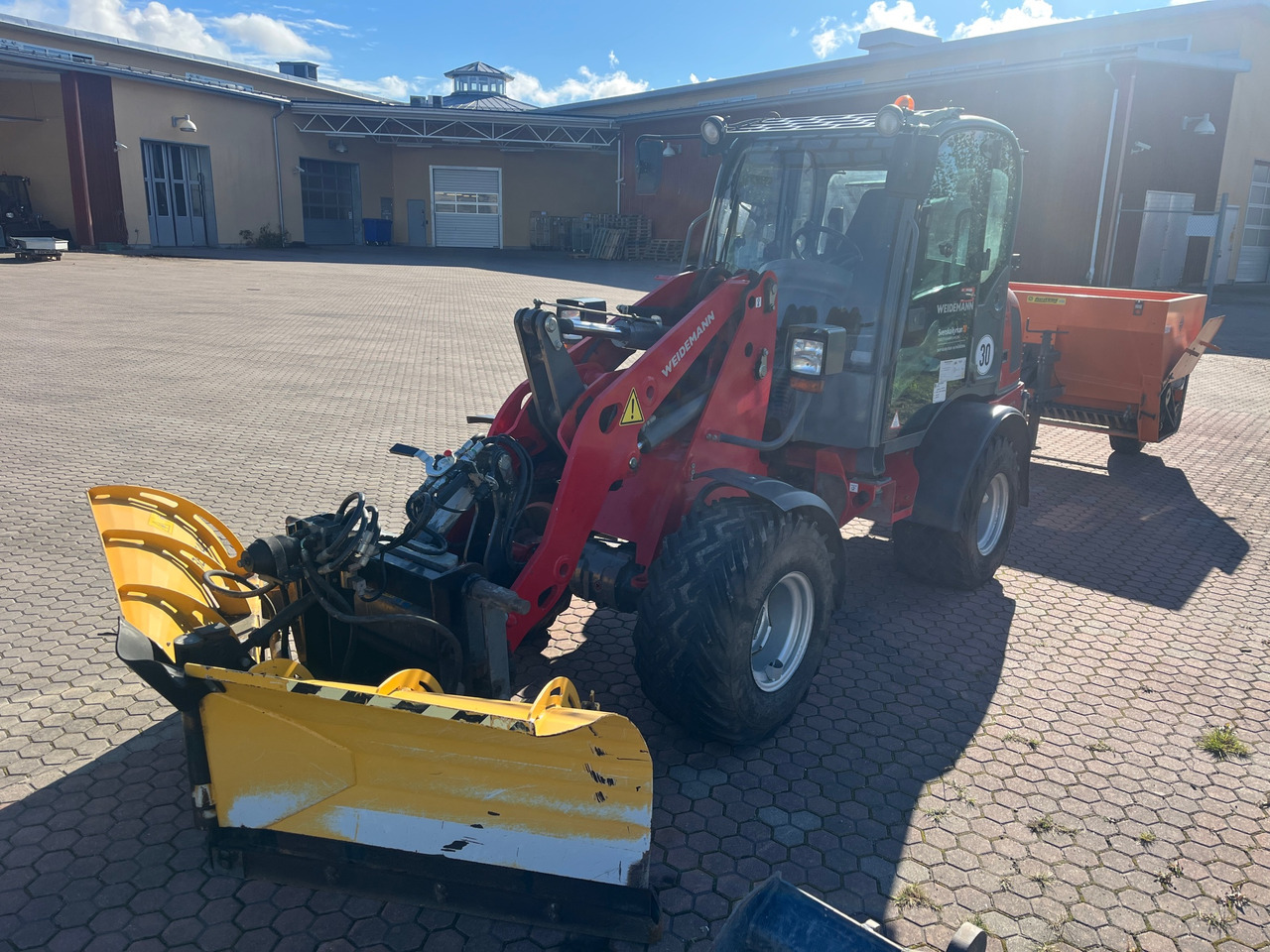 Weidemann 2070 CX80 - Wheel loader: picture 1 Weidemann 2070 CX80 - Wheel loader: picture 1