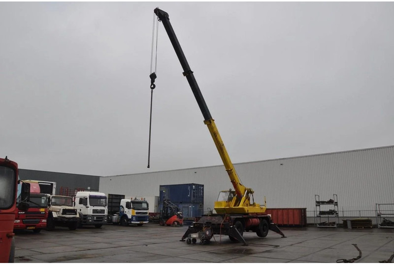 Gottwald Gottwald AMK35 telescopic crane - All terrain crane: picture 2 Gottwald Gottwald AMK35 telescopic crane - All terrain crane: picture 2