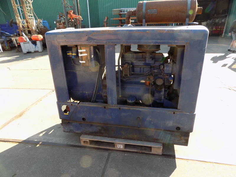John Deere GENERATOR - Generator set: picture 1 John Deere GENERATOR - Generator set: picture 1