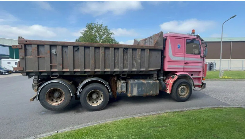 Scania P113-360 scania 113 6X2 Boogielift reversed KIPPER - Tipper: picture 3 Scania P113-360 scania 113 6X2 Boogielift reversed KIPPER - Tipper: picture 3